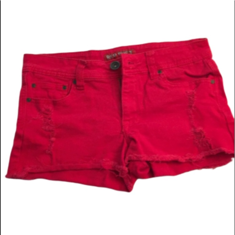 Red Revit Jean raw hem shorts